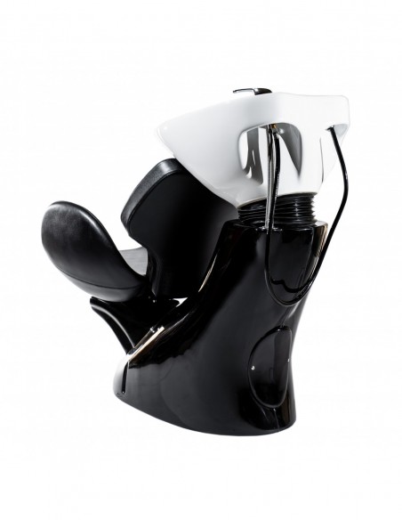 Kampaajan pesuallas Kansasissa