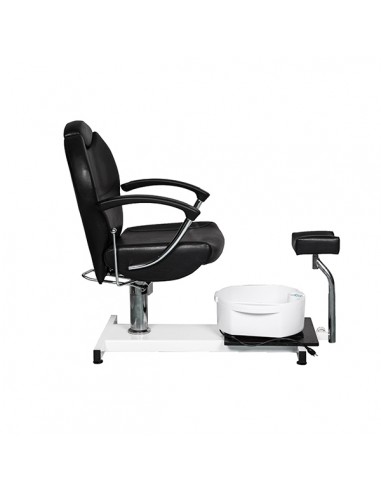 Hydraulinen pedikyyrituoli, jossa...