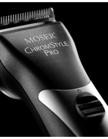 MOSER ChromStyle Pro akku- ja verkkokäyttöinen hiustenleikkuukone, 0,7–3 mm