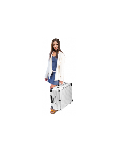 Meikkitaiteilijan matkalaukku...