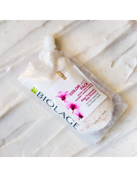 BIOLAGE COLORLAST SYVÄHOITOVOIMA TEHOHOITOVAA NAAMIO VÄRJÄTYILLE HIUKSILLE 100ML