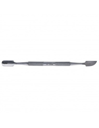 Cuticle pusher + semi-rounded scraper