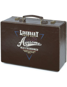 Laukku kampaajien kanssa Retro