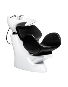 Kampaajan pesuallas Kansasissa