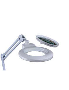 Vaihdettava suurennuslasi...