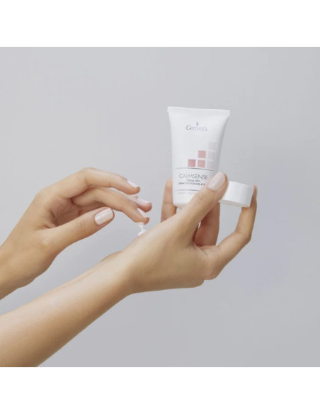 CALMSENSE ACTIVE DERMO-PROTECTIVE -voide ihon suojaamiseen ja punoituksen ehkäisyyn, 50ml