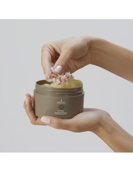 PEPPER Scrub Kuolleenmeren suoloilla - aromaterapiaa vartalolle 500g