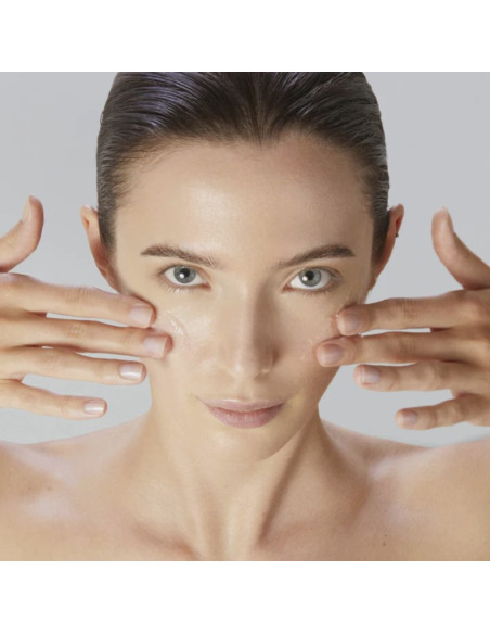 SCRUB AWAY Kasvojen kuorintageeli, silottava, mikrorakeilla 50ml