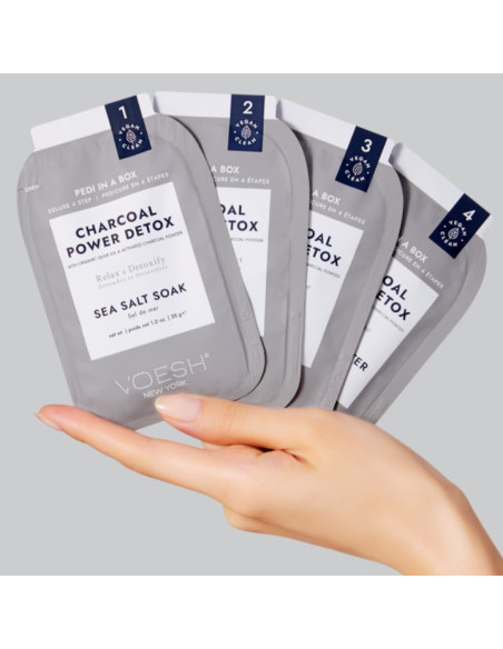 VOESH - PEDI IN A BOX Jalkasetti Hiilijauhe Detox, puhdistava, 4 tuotetta