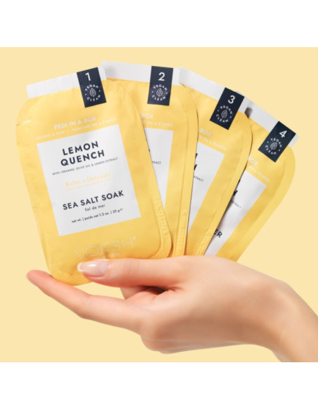 VOESH - PEDI IN A BOX Lemon Quench -jalkasetti, virkistävä-rauhoittava, 4 tuotetta