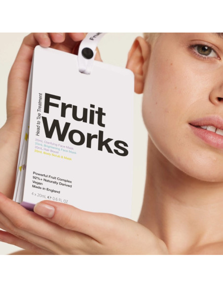 FRUIT WORKS Pään ja varpaiden hoitoaine Renkaiden hoitokompleksi 4 x 20 ml