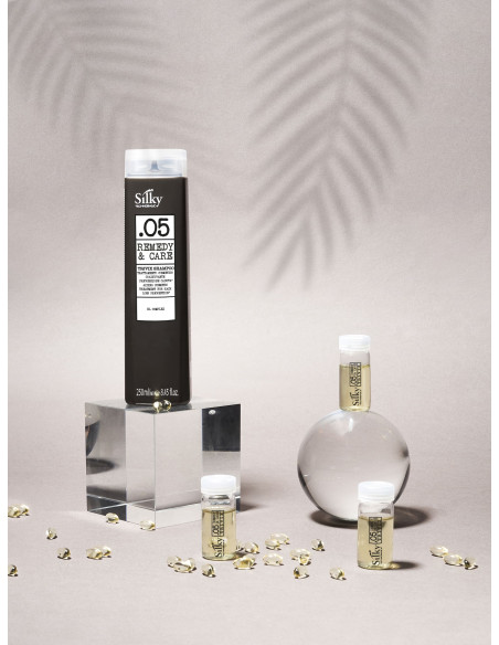 SILKY REMEDY CARE 05 Trivix Shampoo puhdistaa hellävaraisesti ja ehkäisee hiustenlähtöä sienivaiheessa 250ml