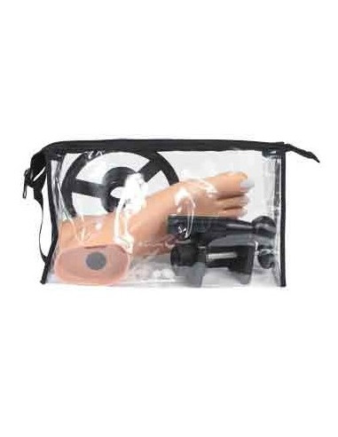 Jalka pedikyyriin tekokynsien kanssa