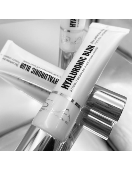 SLA PARIS HYALURONIC BLUR Meikinpohjustusvoide hyaluronihapolla 30ml